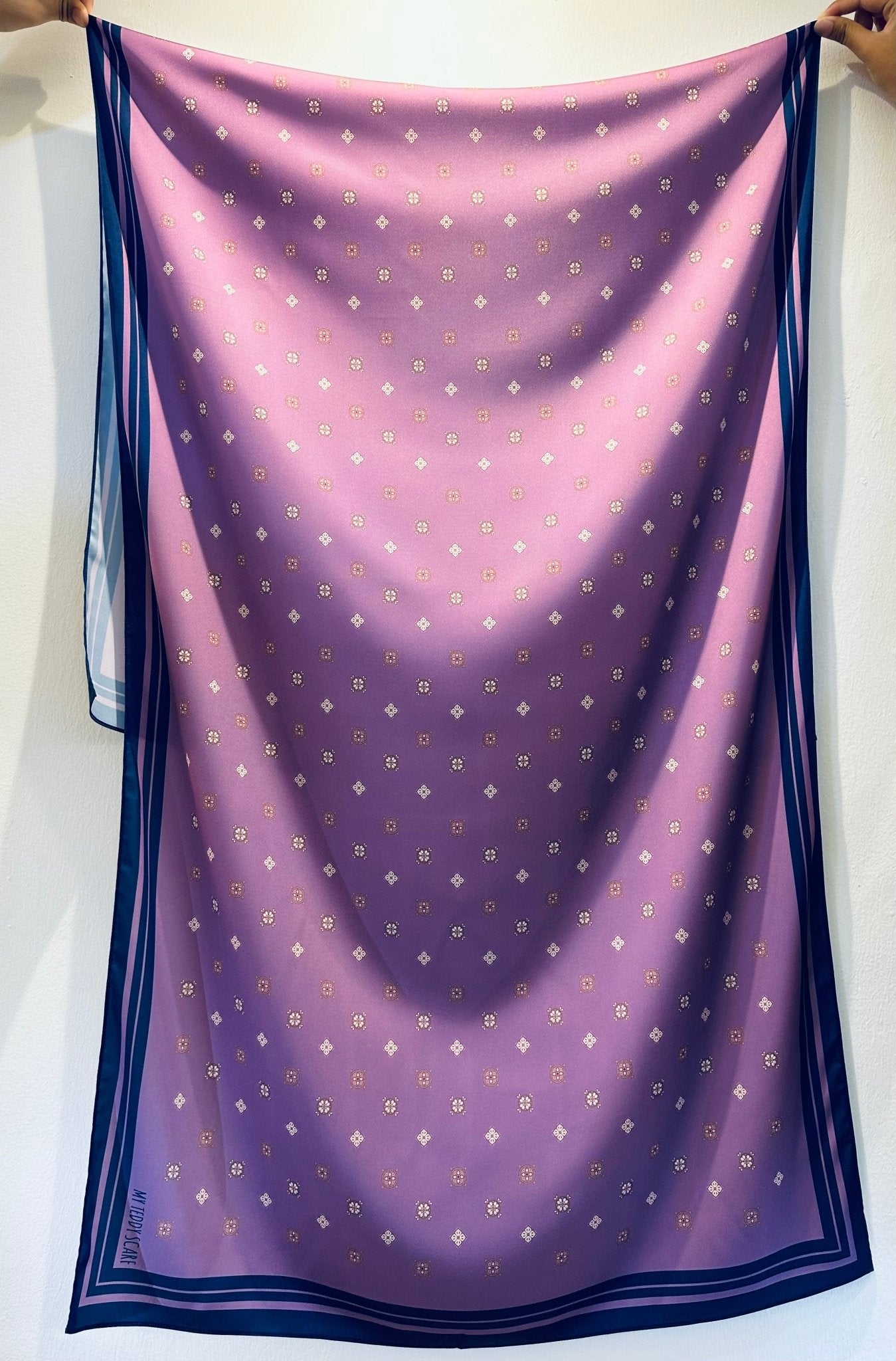 Diamond in Amethyst Shawl - MyTeddyScarf