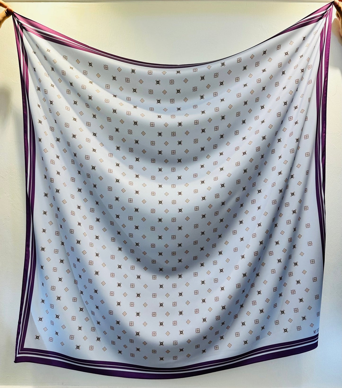 Diamond in Powder Blue Square - MyTeddyScarf