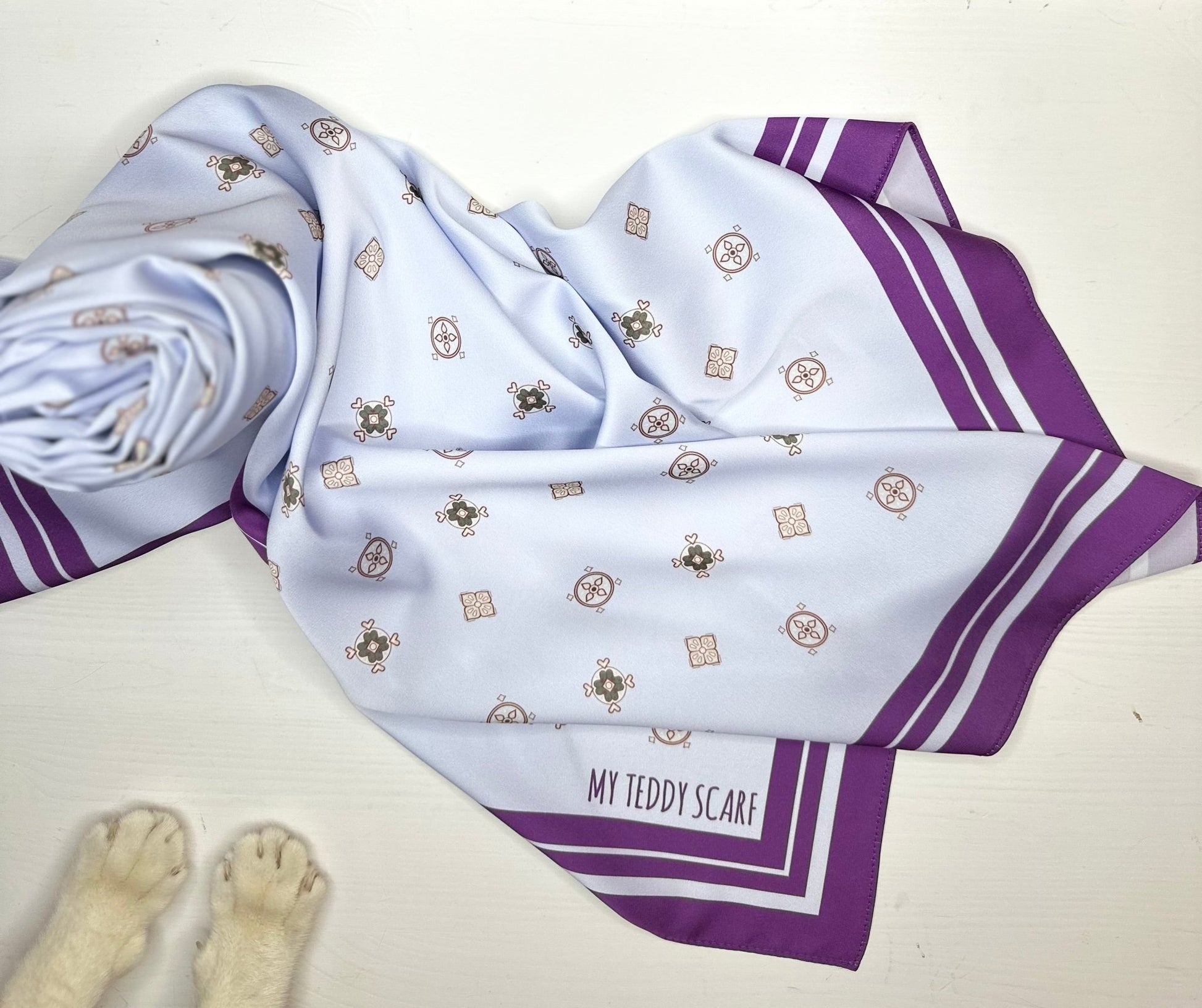 Diamond in Powder Blue Square - MyTeddyScarf