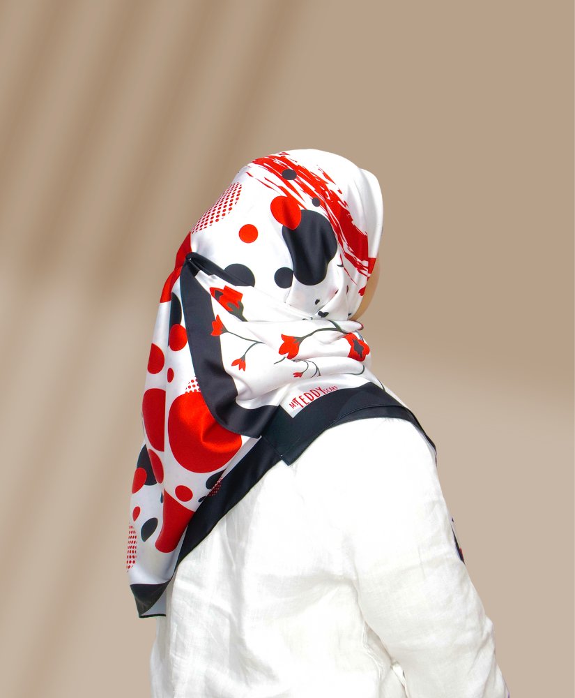 Fenomena in Sun - MyTeddyScarf