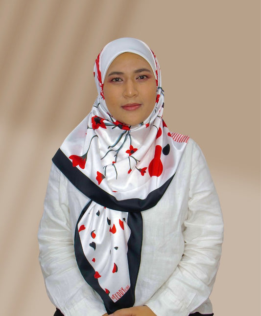 Fenomena in Sun - MyTeddyScarf