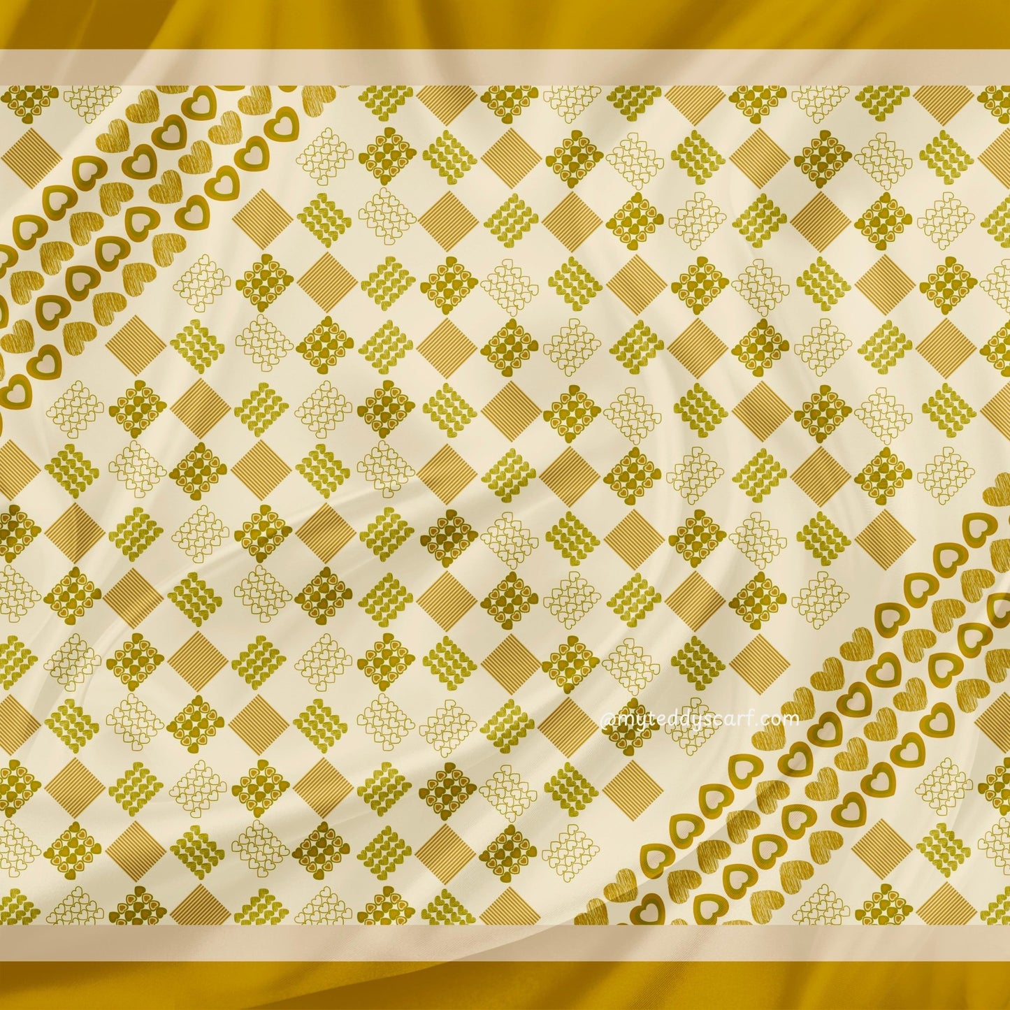 Heart of Gold in shawl - MyTeddyScarf